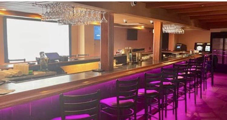 Fox Chase Tavern